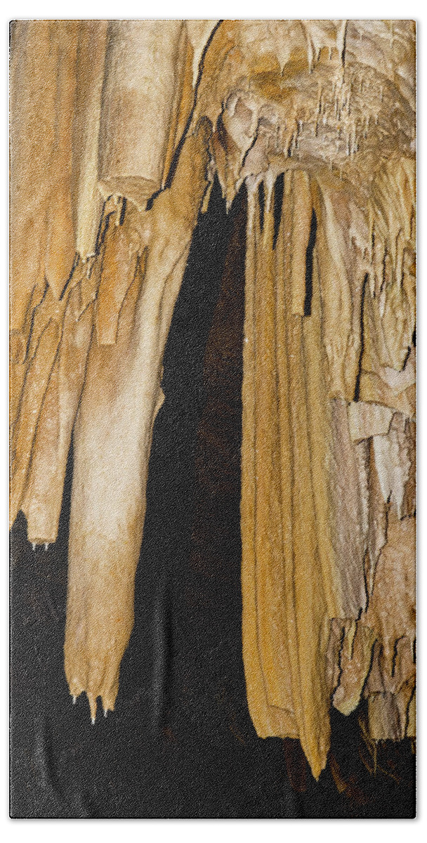 Nature Beach Towel featuring the photograph Natural Bridge Caverns, San Antonio, Tx #41 by Millard H. Sharp