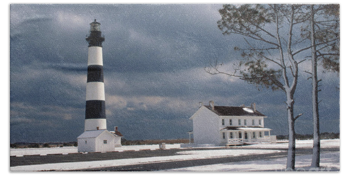 North Carolina Beach Towel featuring the photograph Bodie Island Lighthouse #5 by Bruce Roberts