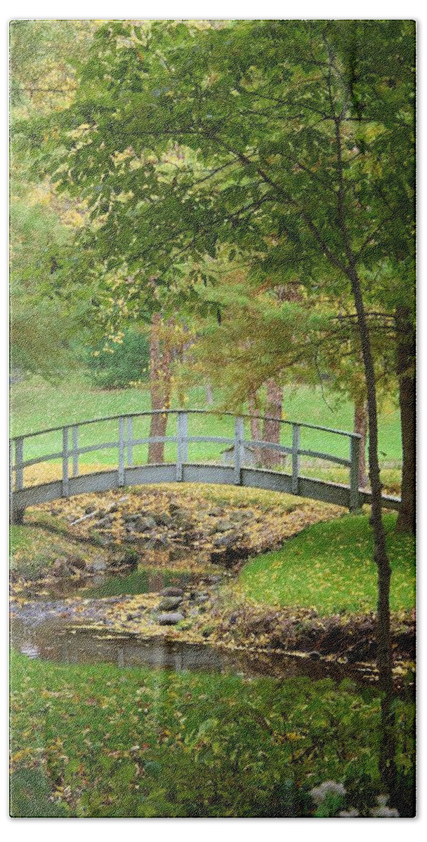 Sinnissippi Park Beach Towel featuring the photograph A Bridge to Peacefulness by Bruce Bley