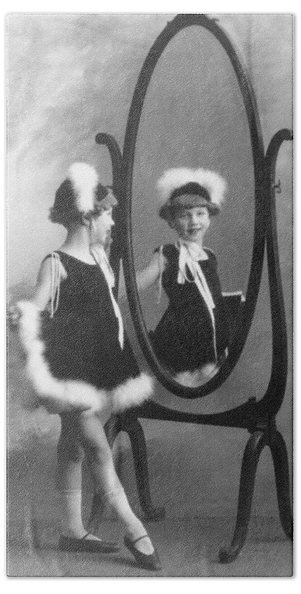 1035-692 Beach Towel featuring the photograph A Young Girl In A Mirror by Underwood Archives