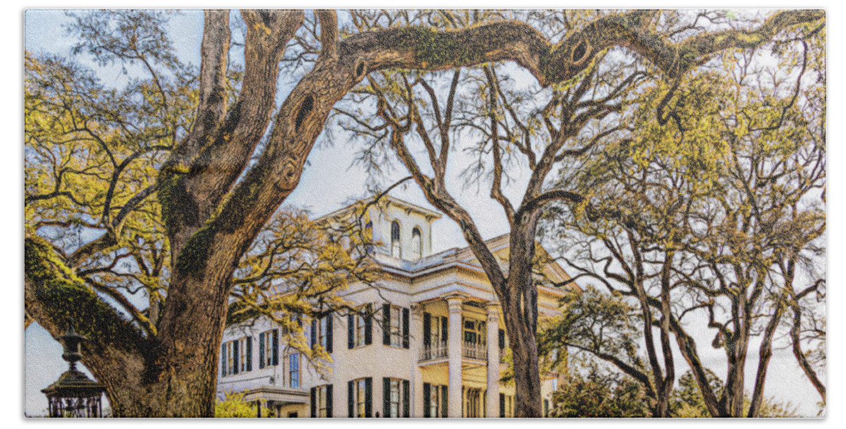 America Beach Towel featuring the photograph Antebellum Mansion by Maria Coulson