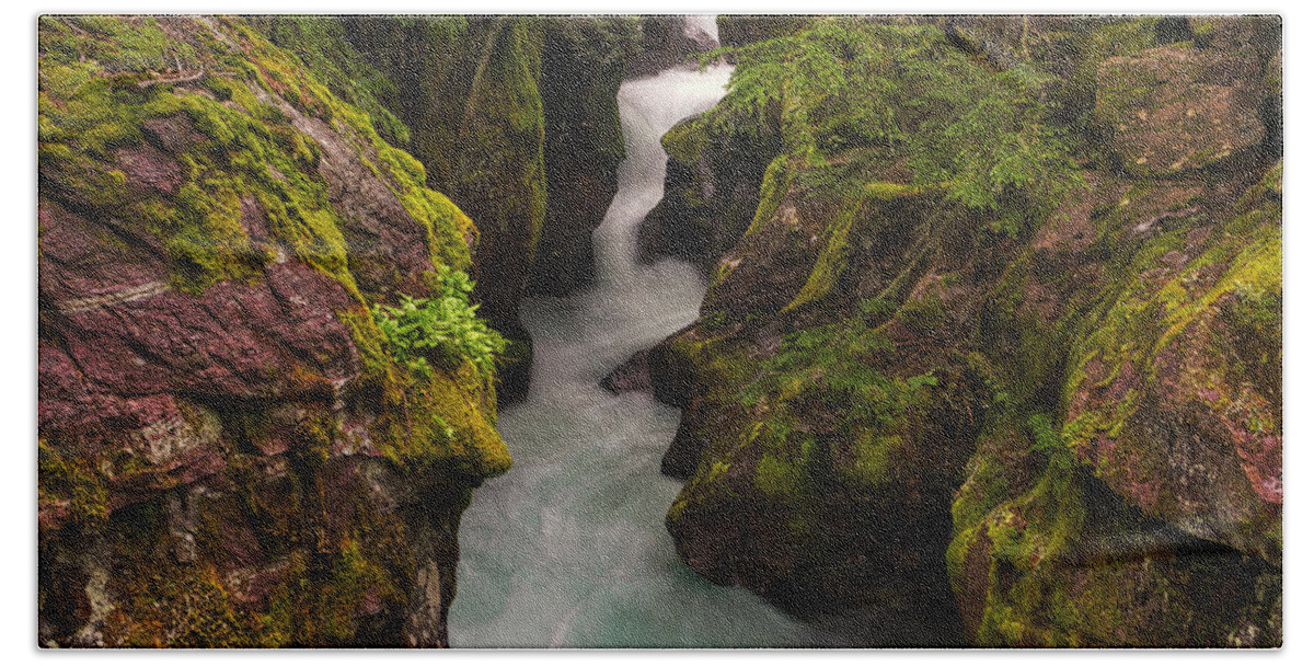 Moss Beach Towel featuring the photograph Avalanche Falls by Mark Kiver