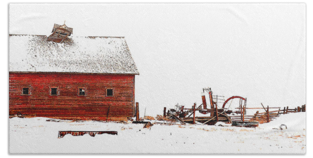 Landscape Beach Towel featuring the photograph Barn in the Snow by Steven Reed