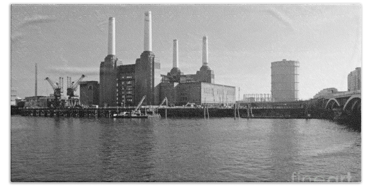 Battersea Power Station London River Thames Embankment Uk England Mono Black White And Beach Towel featuring the photograph Battersea Power Station by Julia Gavin