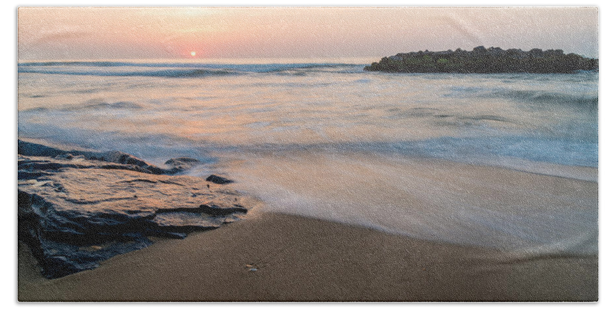 New Jersey Beach Sheet featuring the photograph Beach Day by Kristopher Schoenleber
