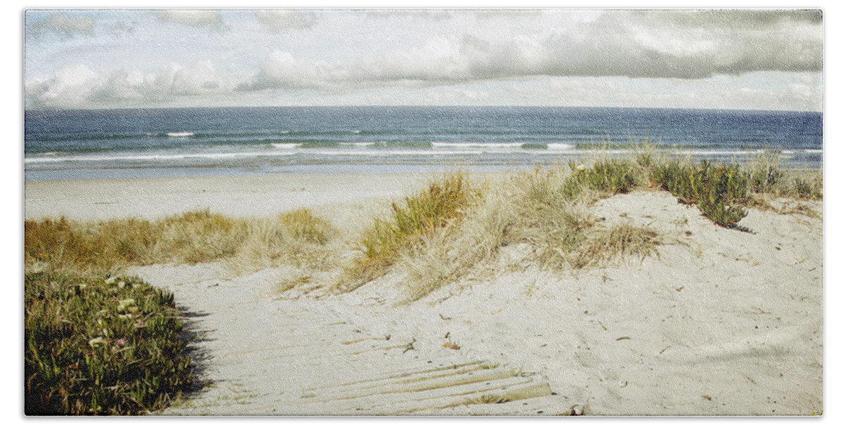 Beach Beach Sheet featuring the photograph Beach view by Les Cunliffe