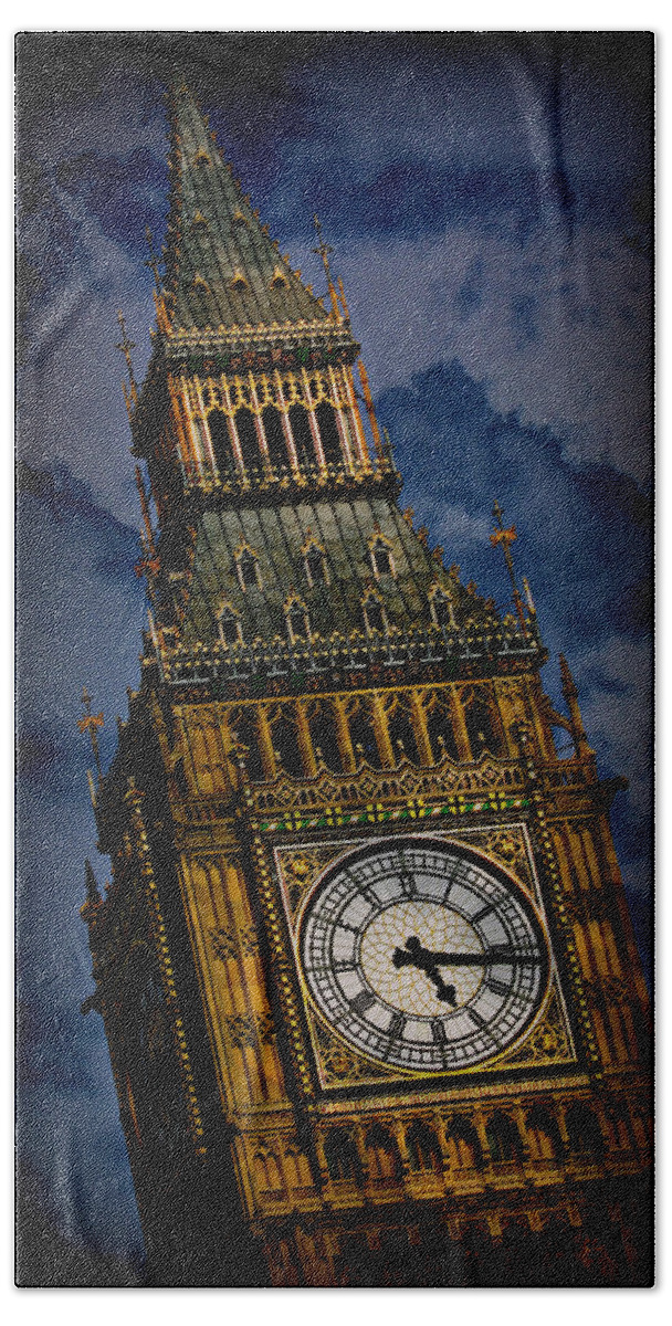 London Beach Towel featuring the photograph Big Ben 5 by Stephen Stookey