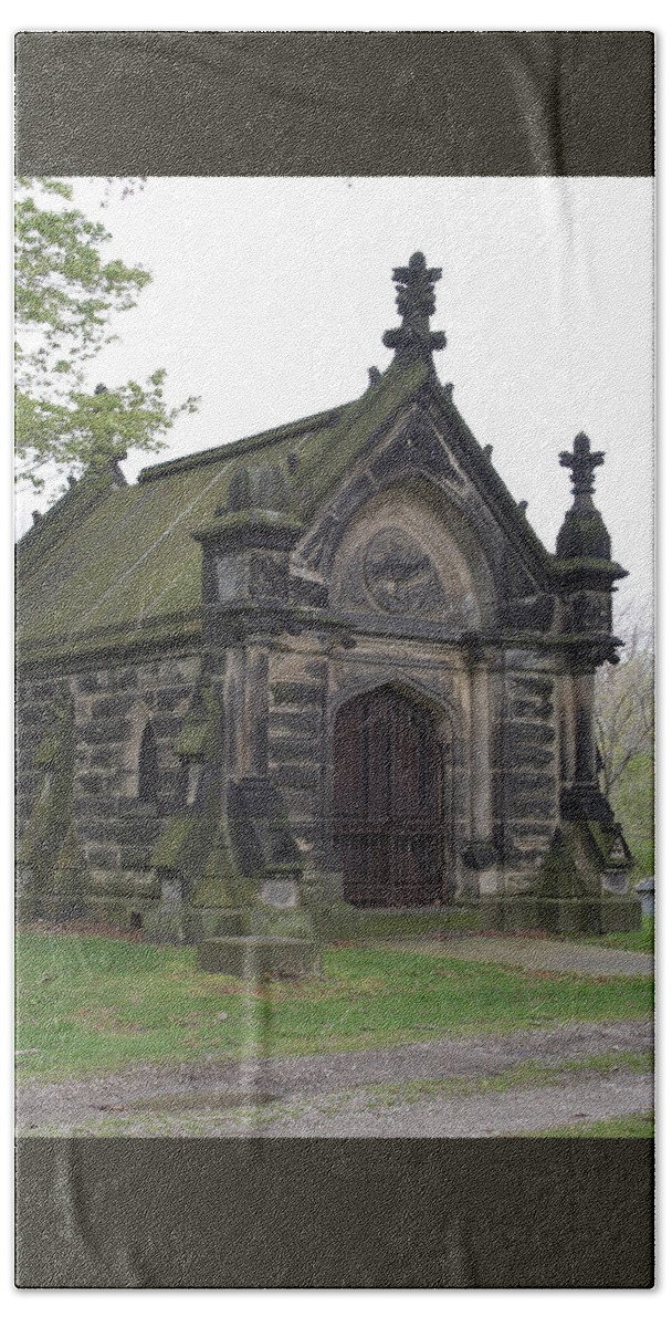 Charles Beach Towel featuring the photograph Chestnut Grove Cemetery Colllins Mausoleum by Valerie Collins