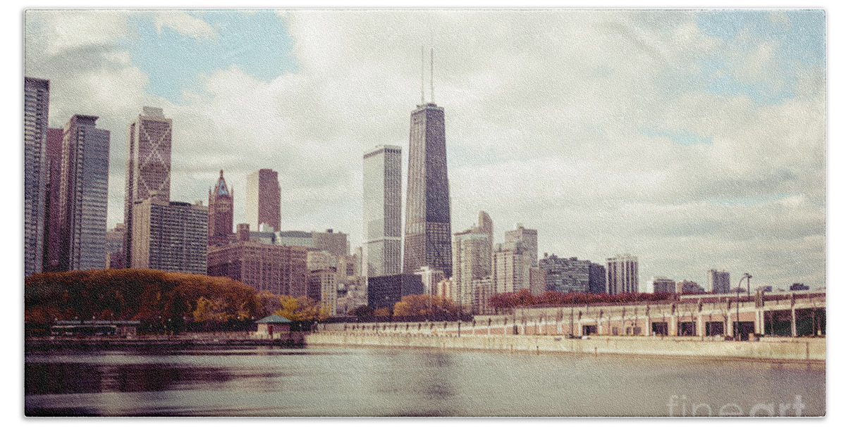 America Beach Towel featuring the photograph Chicago Skyline Vintage Picture by Paul Velgos