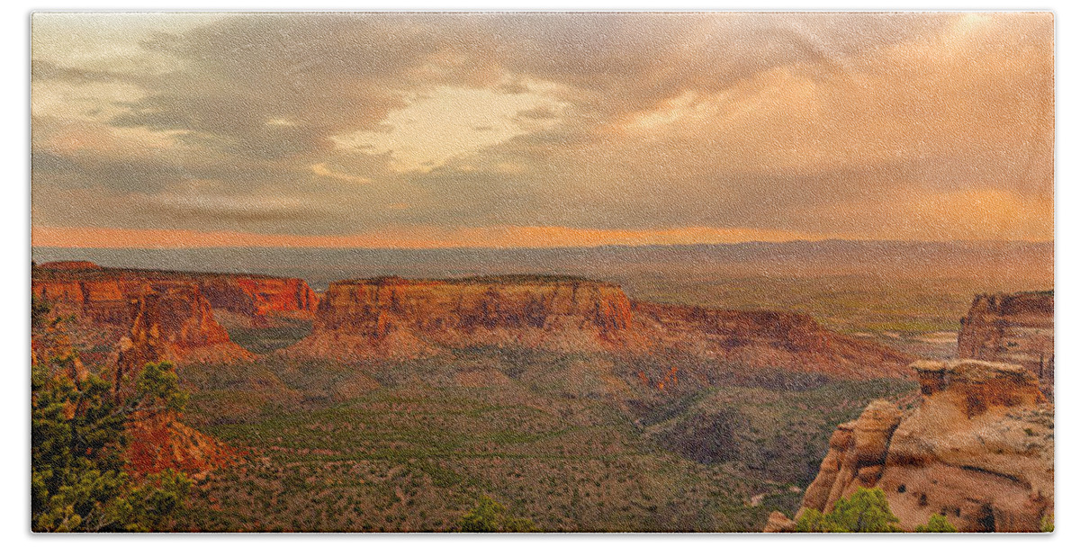 Sky Beach Towel featuring the photograph Colorado National Monument Sunrise by Fred J Lord