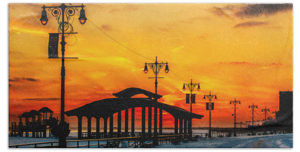 Coney Island Beach Sheet featuring the photograph Coney Island Winter Sunset by Chris Lord