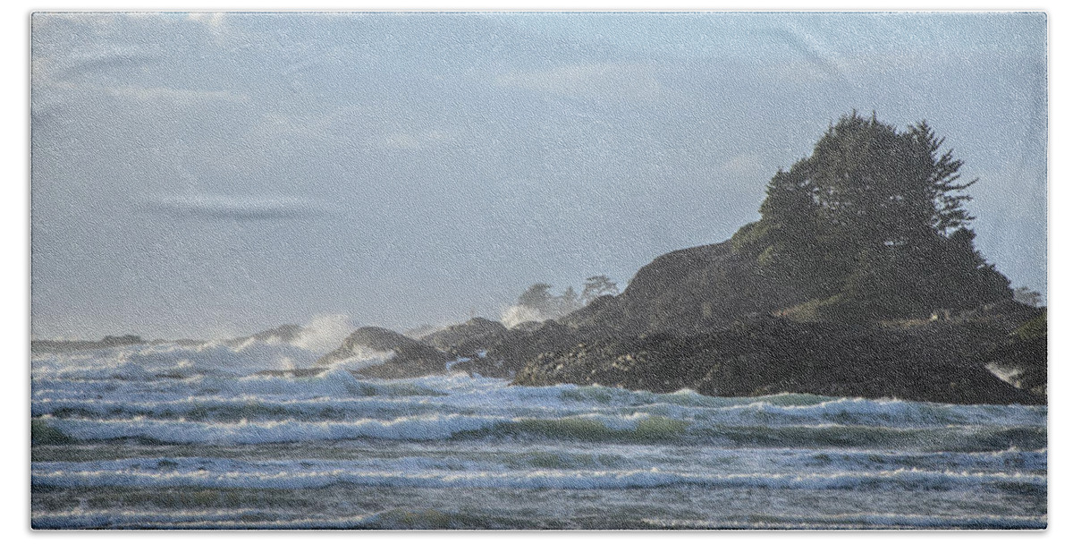 Cox Bay Beach Sheet featuring the photograph Cox Bay Afternoon Waves by Roxy Hurtubise