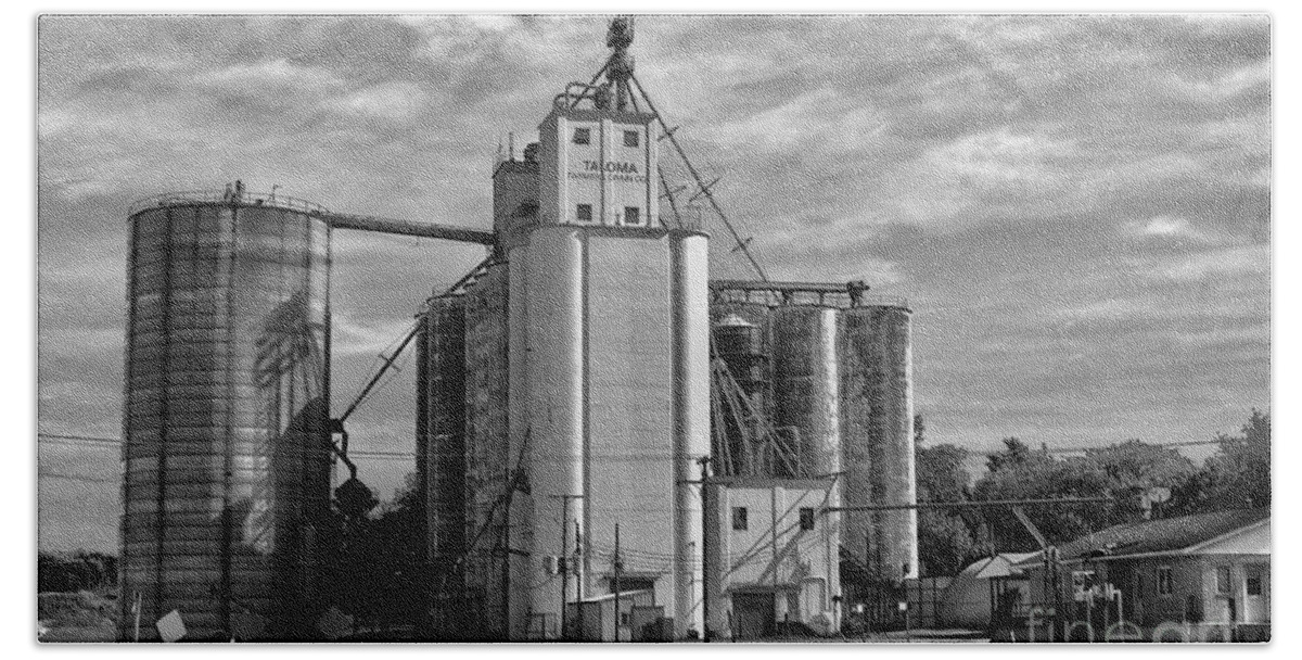 Agribusiness Beach Towel featuring the photograph Delavan Illinois Grain Elevator and Storage Facility in Monochrome by Alan Look