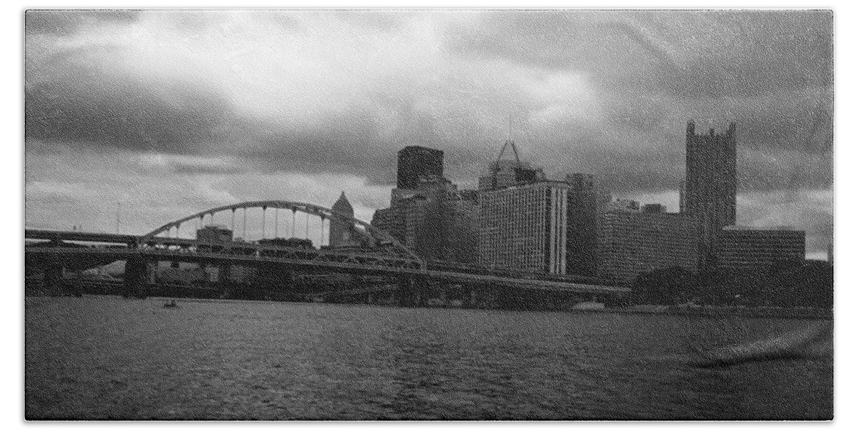 Pittsburgh Beach Towel featuring the photograph Downtown Pittsburgh by Joyce Wasser