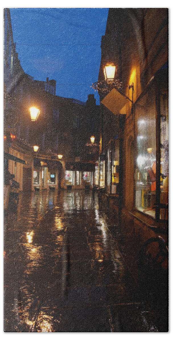 Night Street Of Cambridge Beach Towel featuring the photograph Evening after the rain by Elena Perelman