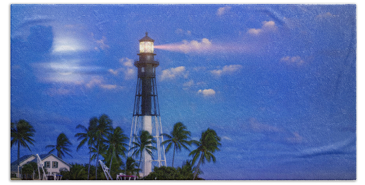 Lighthouse Beach Towel featuring the photograph Evening at the Lighthouse by Mark Andrew Thomas