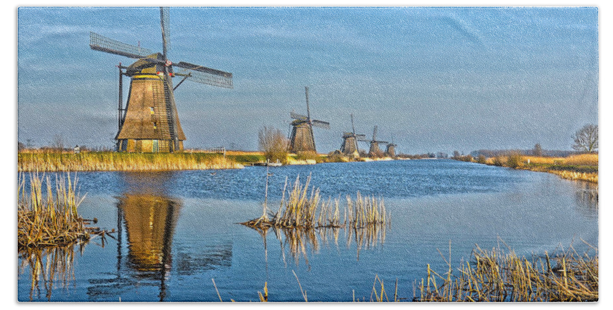 Windmill Beach Sheet featuring the photograph Five Windmills At Kinderdijk by Frans Blok