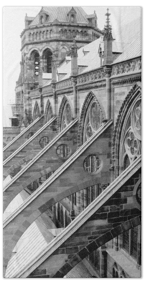 Strasbourg Beach Sheet featuring the photograph Flying Buttresses BW by Jenny Hudson