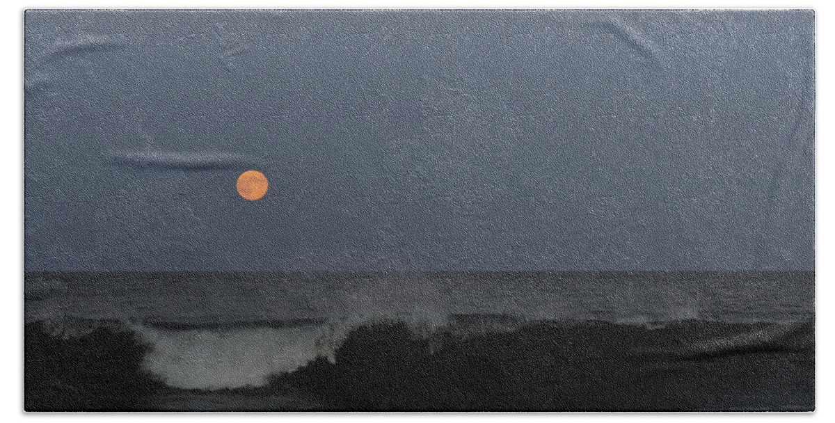 Harvest Moon Beach Towel featuring the photograph Harvest Moon Seaside Park NJ by Terry DeLuco