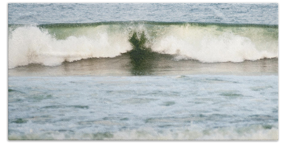 Heart Wave Seaside New Jersey Beach Sheet featuring the photograph Heart Wave Seaside New Jersey by Terry DeLuco