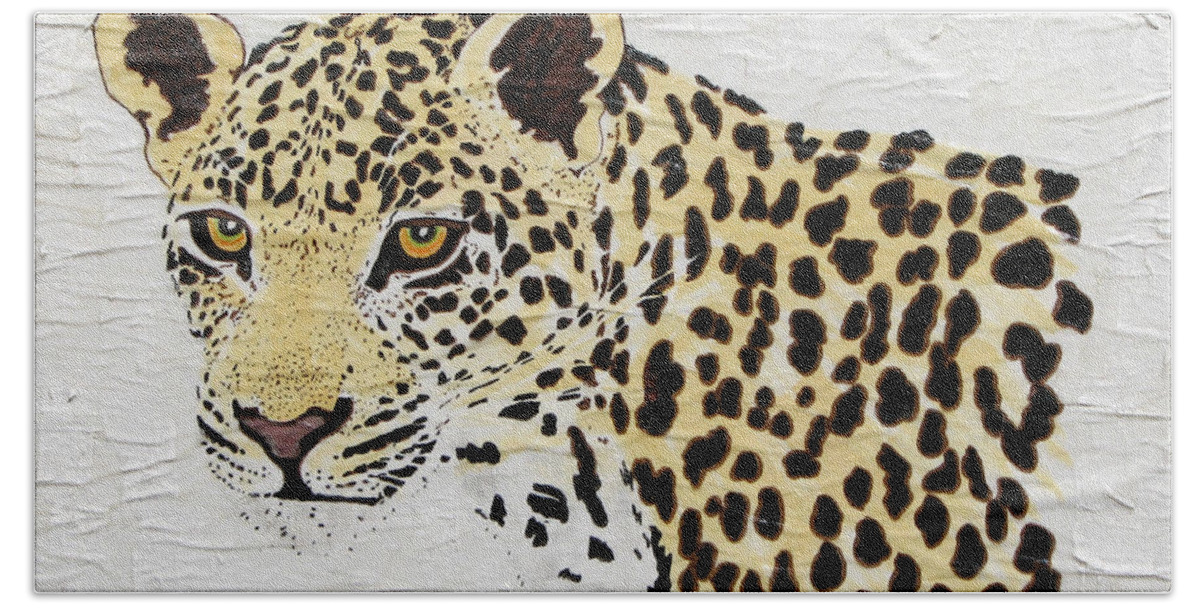 Leopard Beach Towel featuring the painting I See You by Stephanie Grant