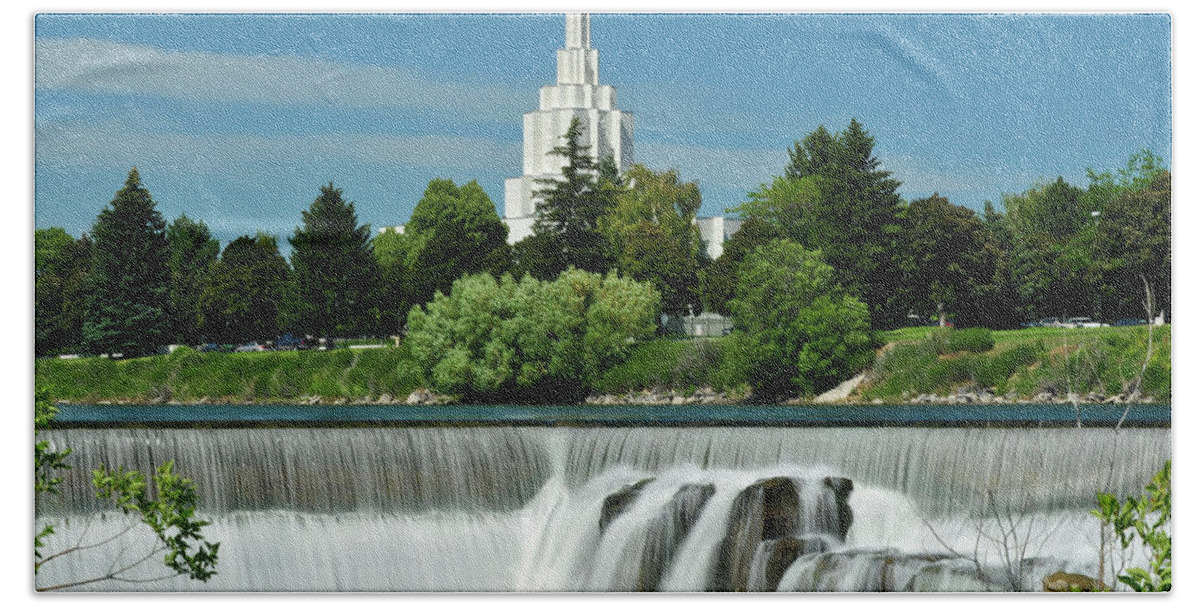 Idaho Falls Beach Sheet featuring the photograph Idaho Falls Temple by Greg Norrell