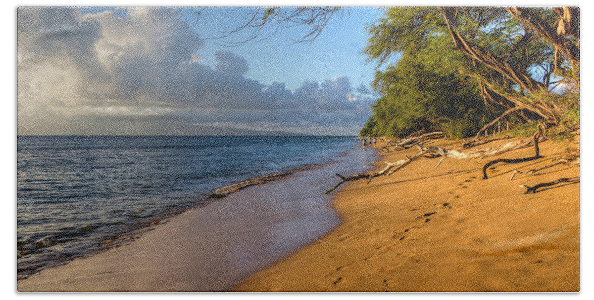 Beach Beach Sheet featuring the photograph Kaanapali Beach Stroll by Heidi Smith