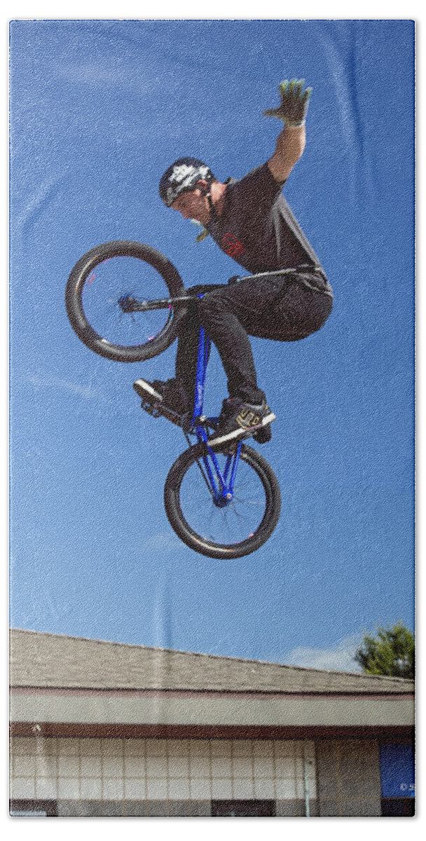 2d Beach Towel featuring the photograph King BMX 2 by Brian Wallace