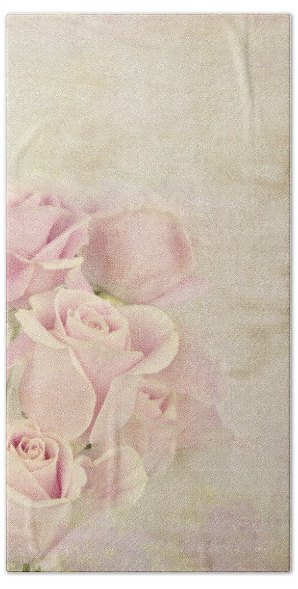 Rose Beach Towel featuring the photograph Love Waits by Theresa Tahara