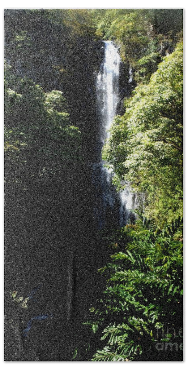 Landscape Beach Sheet featuring the photograph Maui Waterfall #1 by Fred Wilson