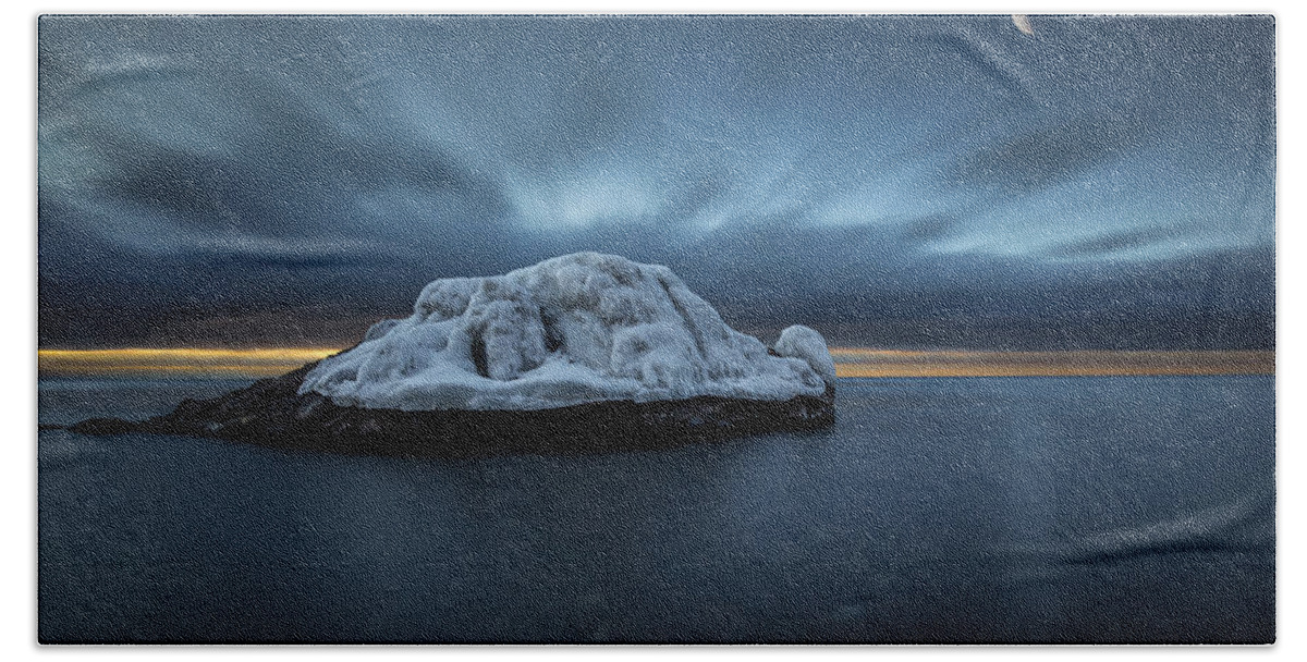 Awakening Beach Towel featuring the photograph Moonset before Sunrise the Lutsen Rock by Jakub Sisak