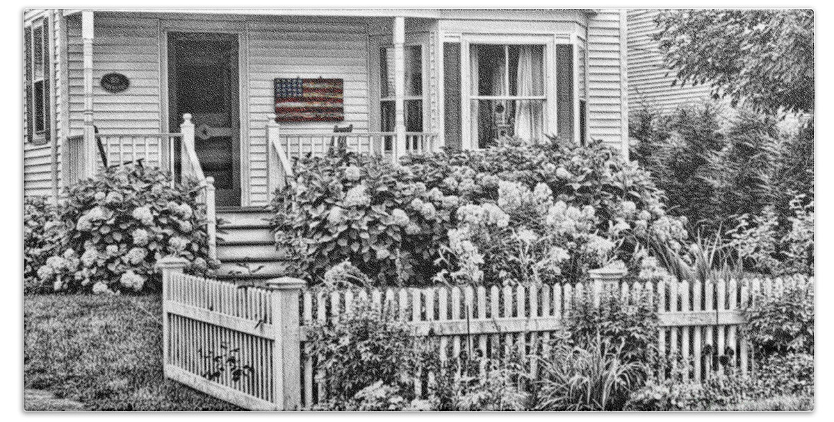 Flag Beach Towel featuring the photograph Patriotic Entrance by Jayne Carney