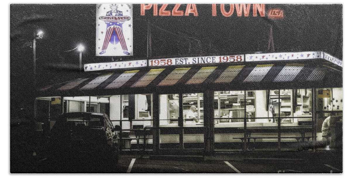 New Jersey Beach Sheet featuring the photograph Pizza Town by Jerry Fornarotto