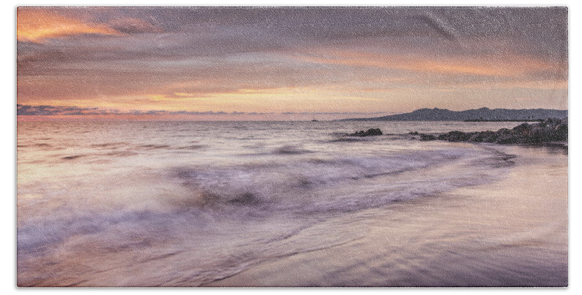 Nuevo Vallarta Beach Sheet featuring the photograph Puesta Del Sol by Edward Kreis