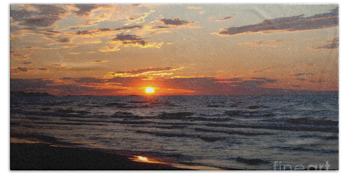 Ipperwash Beach Sheet featuring the photograph Reflection by Barbara McMahon