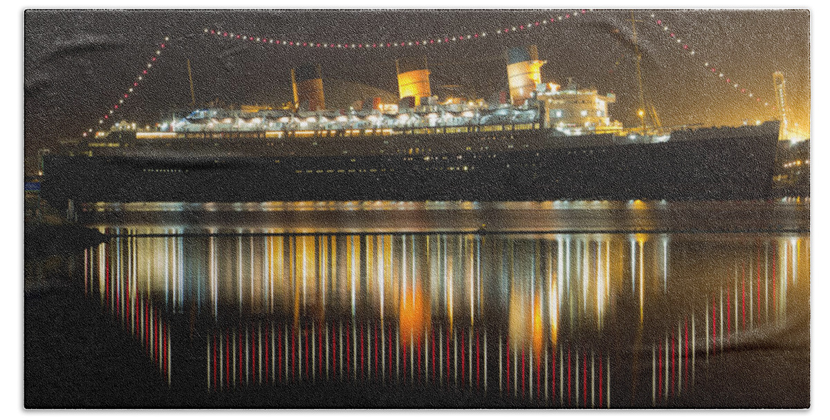 Bay Beach Sheet featuring the photograph Reflections Of Queen Mary by Heidi Smith