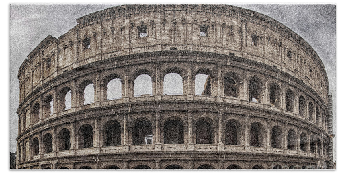 Rome Beach Sheet featuring the photograph Rome Colosseum 02 by Antony McAulay