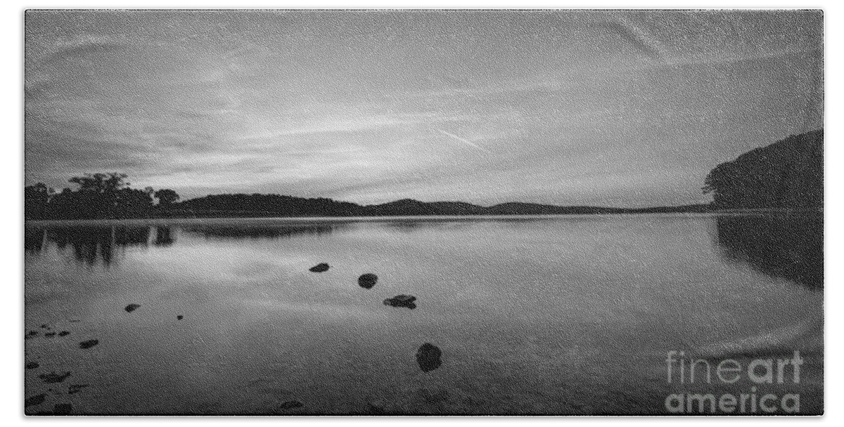 Round Valley At Dawn Beach Sheet featuring the photograph Round Valley at Dawn bw by Michael Ver Sprill