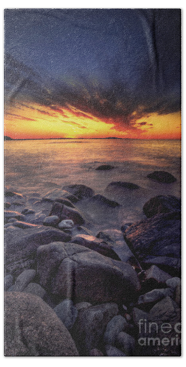 Sunrise Beach Towel featuring the photograph Slow Rise by Marco Crupi