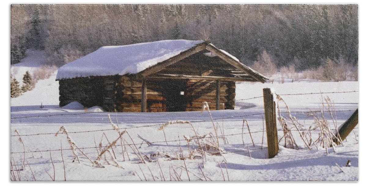 Snow Beach Sheet featuring the photograph Snowy Cabin by Vivian Martin