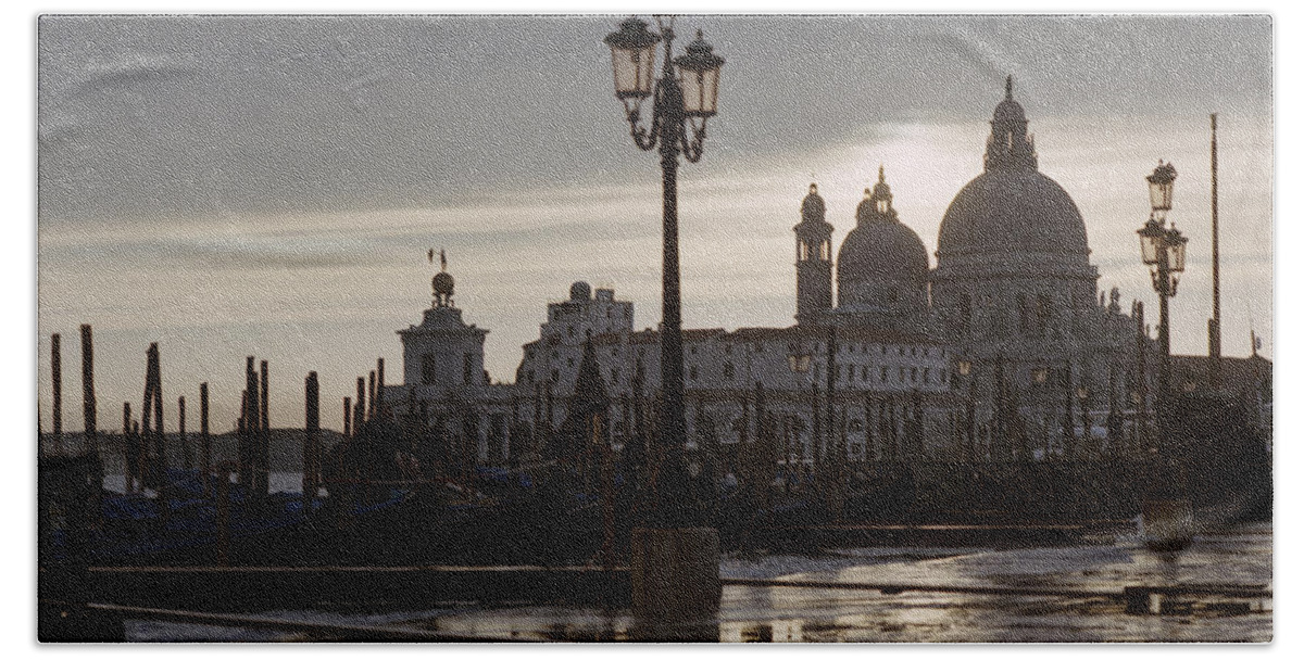 Venice Beach Towel featuring the photograph Sunset in Venice by Riccardo Mottola