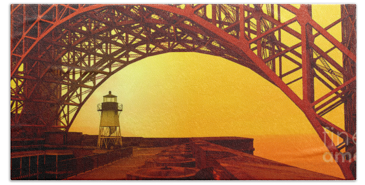 Sunset Beach Towel featuring the photograph Sunset over the Golden Gate Bridge by Joe Lach