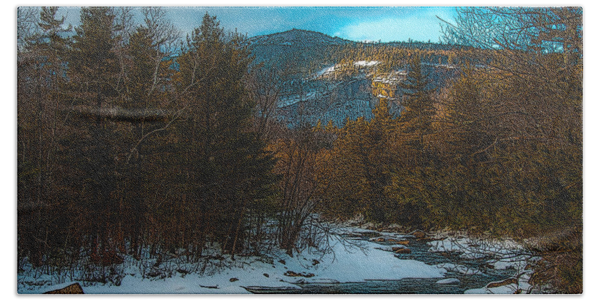 Albany Beach Towel featuring the photograph Swift River Ambiance by Brenda Jacobs