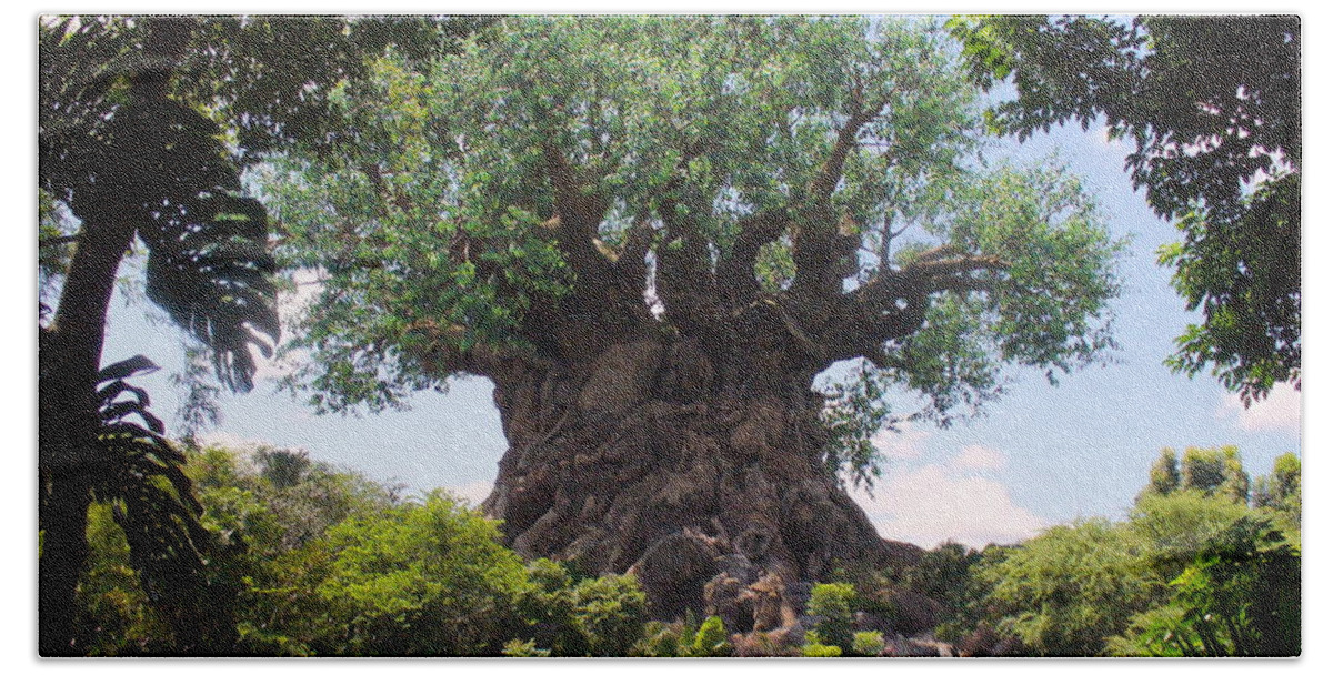 Animal Kingdom Beach Sheet featuring the photograph The Amazing Tree of Life by Lingfai Leung