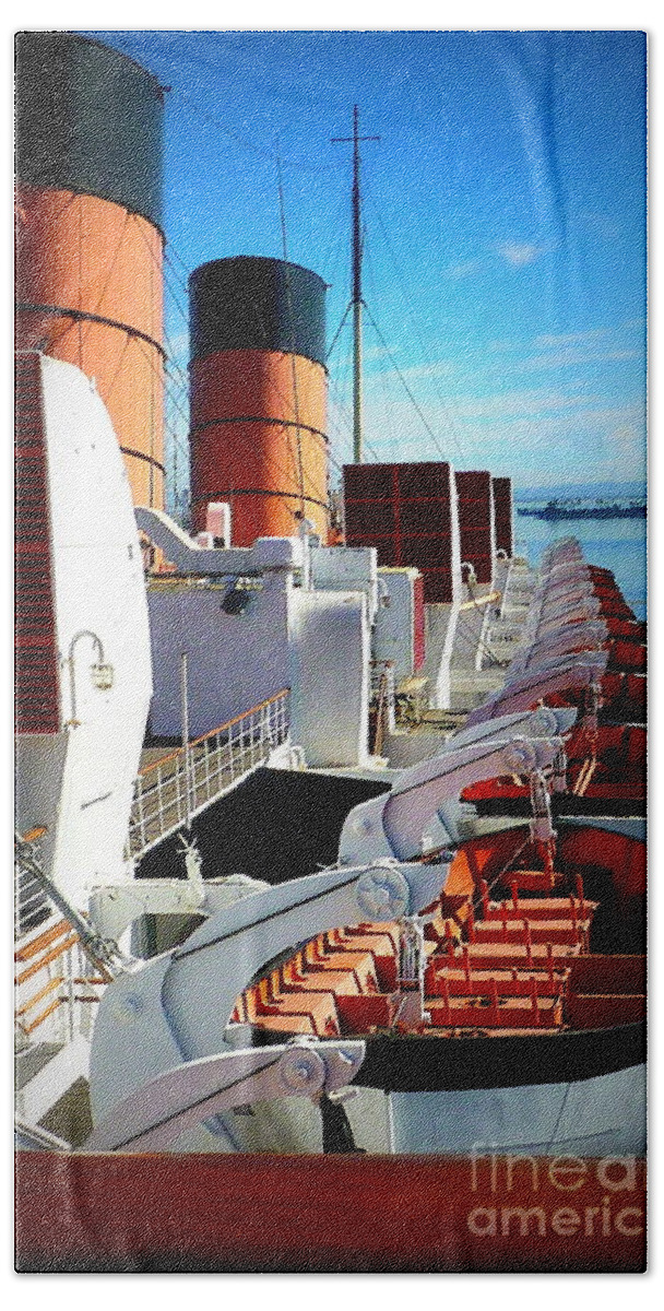 Queen Mary Cruise Ship Beach Towel featuring the photograph The Queen Mary by Susan Garren