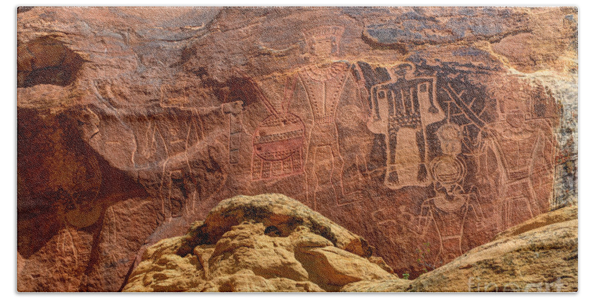 Petroglyph Beach Sheet featuring the photograph Three Kings Petroglyph - McConkie Ranch - Utah by Gary Whitton