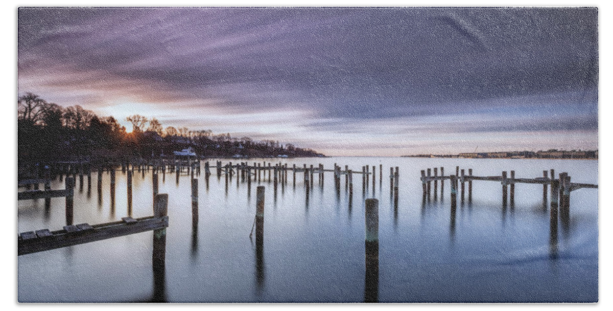 Severn River Beach Sheet featuring the photograph To Every End There Is A Beginning by Edward Kreis