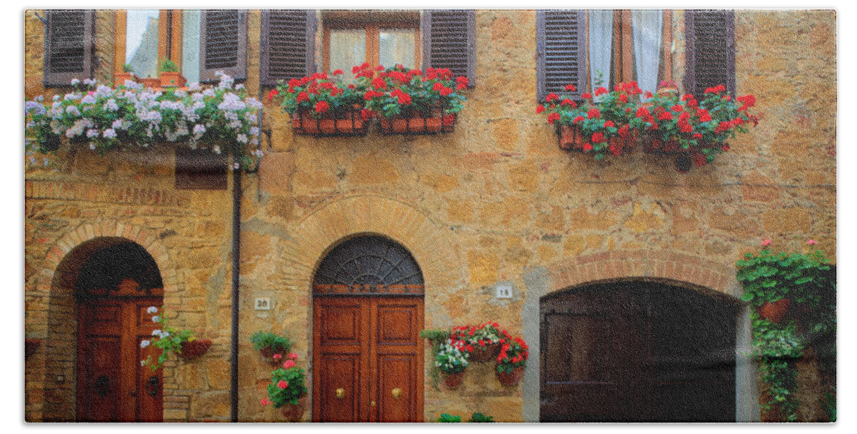 Europe Beach Sheet featuring the photograph Tuscan Homes by Inge Johnsson