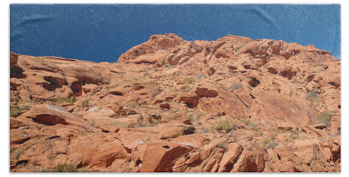 Valley Of Fire Beach Towel featuring the photograph Valley of Fire 10 by Richard J Cassato