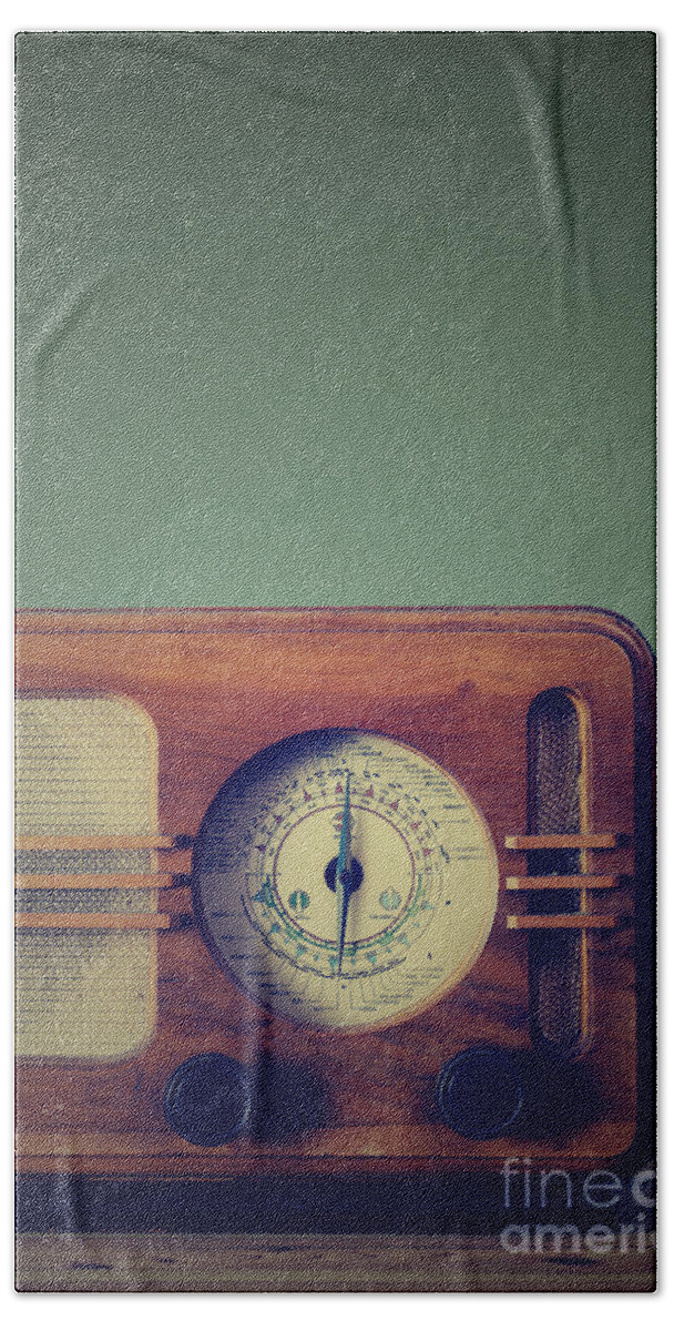 Radio Beach Sheet featuring the photograph Vintage Radio by Jelena Jovanovic